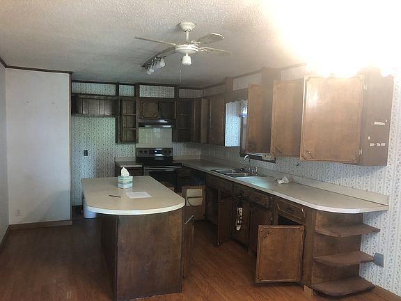5th image of 316 S 10th St