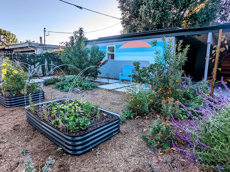 Cozycroft Ave — Photo 4