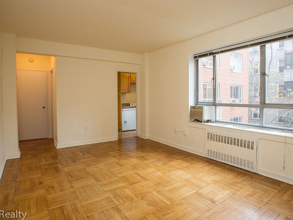 1st image of 130 8th Ave APT 4H