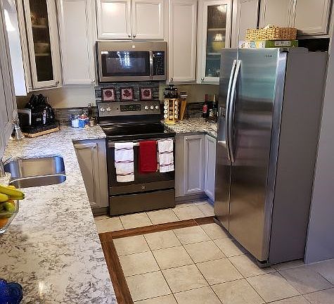 3rd image of 184 Mountain View Dr