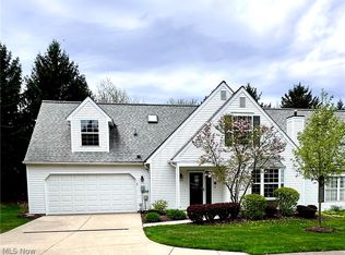 9040 Twin Hills Pkwy, Twinsburg, OH 44087