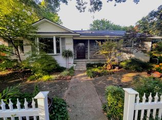 9857 Chiswell Rd, Dallas, TX 75238