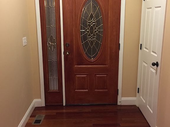 Front entry/coat closet