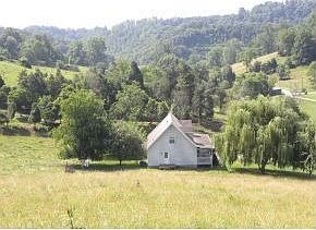 2nd image of 360 Weber Rd
