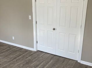 96 Lyndhurst St #UP, Rochester, NY 14605