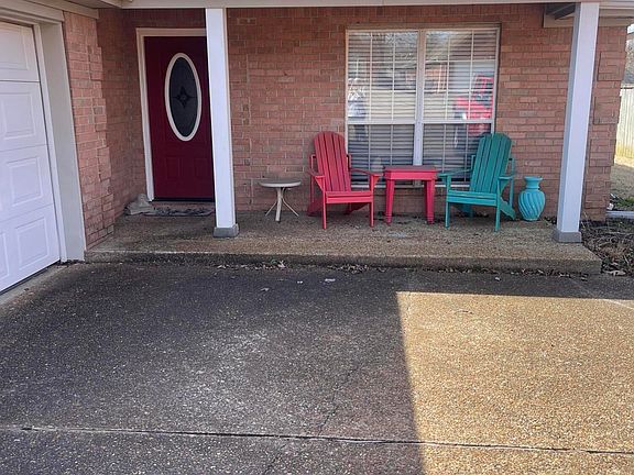 2nd image of 393 Northwood Hills Dr