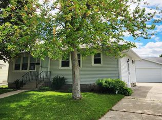 386 18th St, Fond Du Lac, WI 54935
