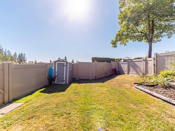 3rd image of 11464 Fisher St #3