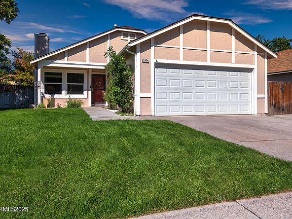 3rd image of 2454 Eastwood Dr