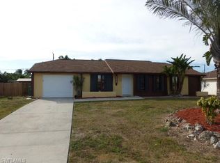 1733 43rd St SW, Naples, FL 34116