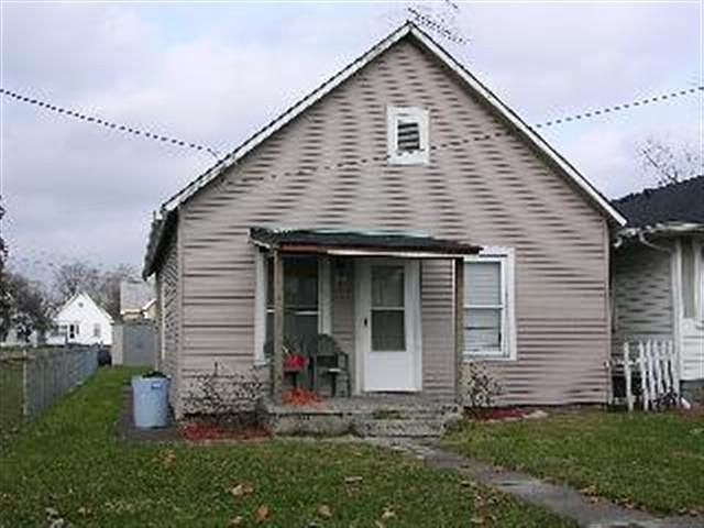 2nd image of 1303 Myrtle St