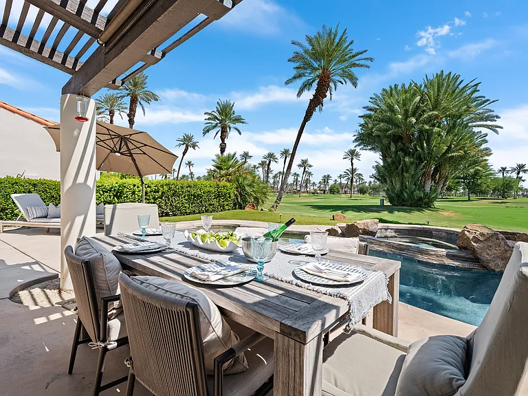 56378 Palms Dr — Photo 19