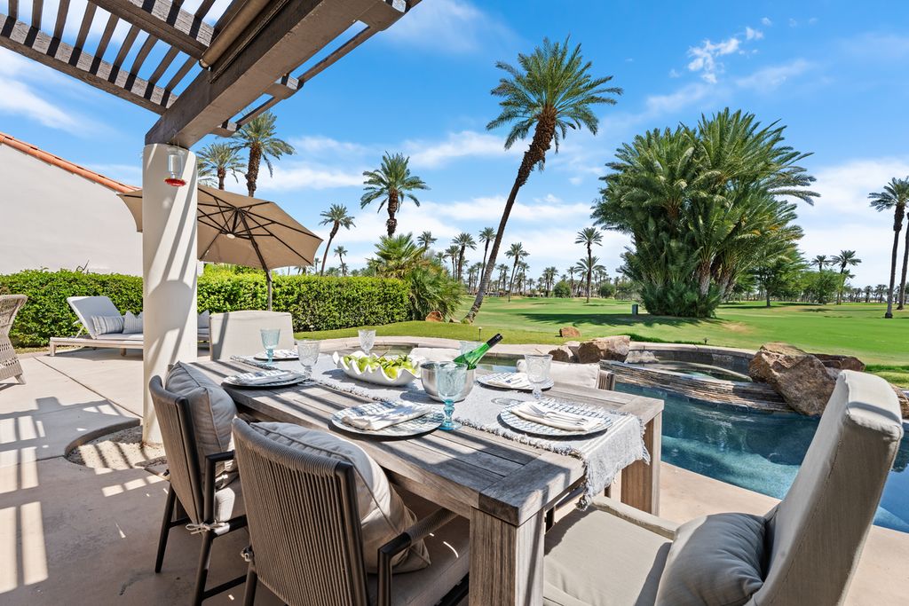 56378 Palms Drive 3