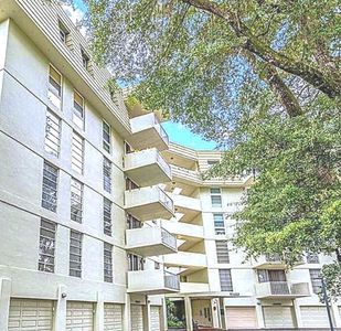 1717 NW 23rd Ave APT Ga, Gainesville, FL, 32605