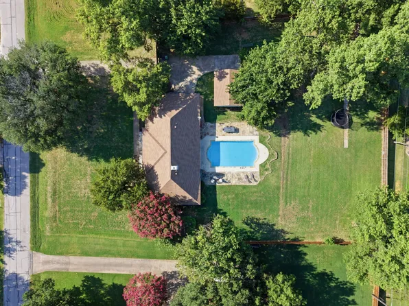 835 Cross Timbers Dr, Double Oak, TX 75077