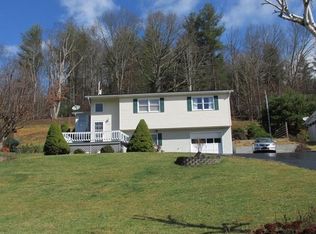 155 Bolens Creek Rd, Burnsville, NC 28714