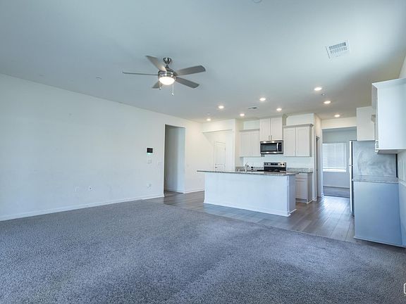 5th image of 7818 Cherimoya Dr