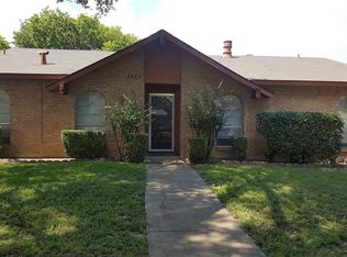 2825 Teakwood Dr, Garland, TX 75044