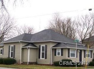 222 N Main St, Sweetser, IN 46987