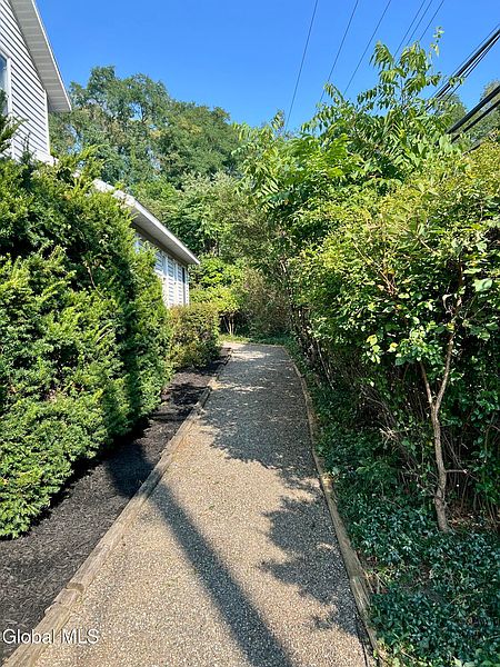 2nd image of 847 Maple Hill Road