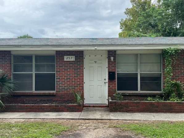 257 SE Colburn Ave APT 102, Lake City, FL 32025