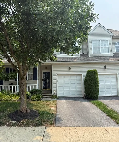 632 Needle St — Photo 1