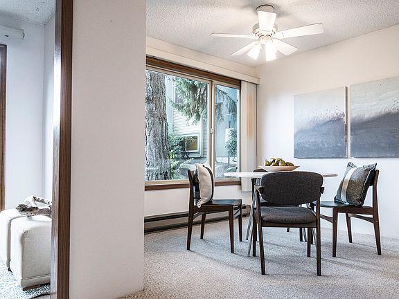 5th image of 2222 NE 92nd St APT 108