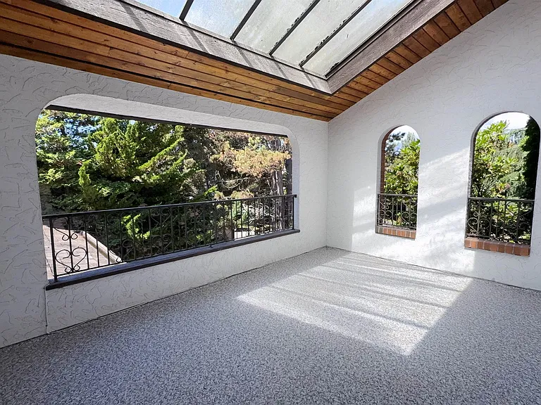 8711 Cullen Cres — Photo 14
