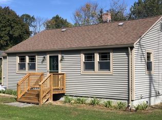 2 Maple Ln, Blandford, MA 01008