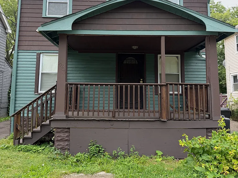 10706 Dove Ave — Photo 1