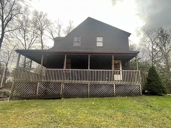 4th image of 985 Glebe St