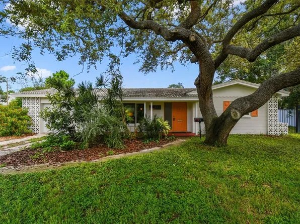 2055 Pinellas Point Dr S, Saint Petersburg, FL 33712