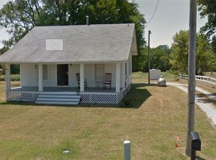 3443 S Long Creek Rd, Decatur, IL 62521