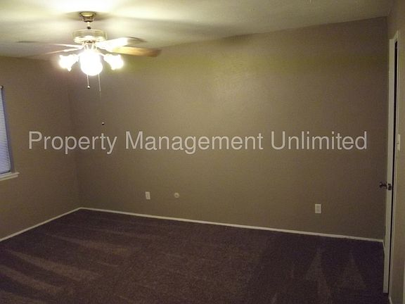 5th image of 7407 Oakmore Dr
