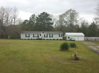 18 Duke Dr, Fort Mitchell, AL 36856