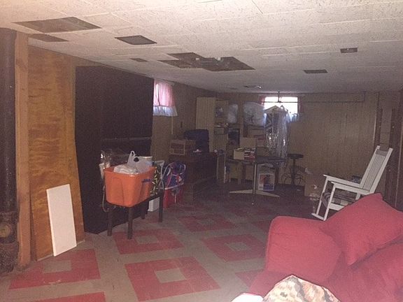 3rd image of 3443 Sunset Ln