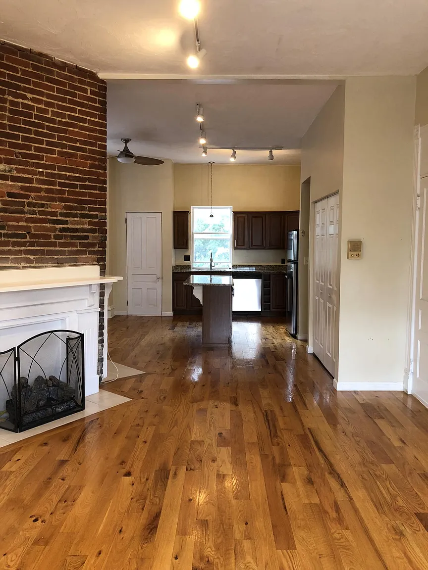 418 Denniston St #2 photo 1
