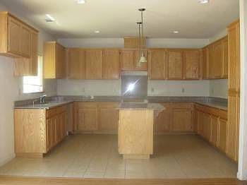 3rd image of 3202 Pocket Ave