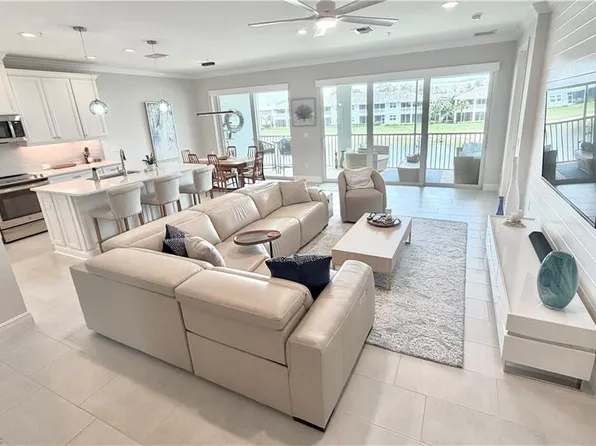 2647 Seychelles CIR #2206, NAPLES, FL 34112