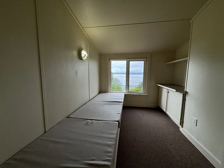 8709 NE Seaview Ave — Photo 27
