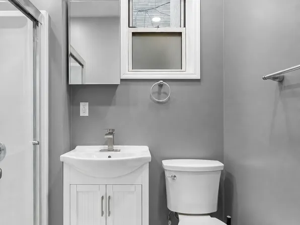 998 Hart Street image 1 of 6
