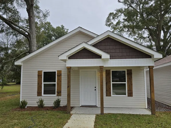 305 4th St, Midland City, AL 36350