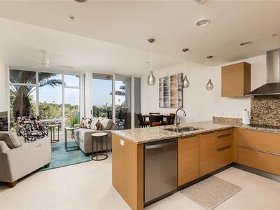 175 1st St S APT 310, Saint Petersburg, FL, 33701