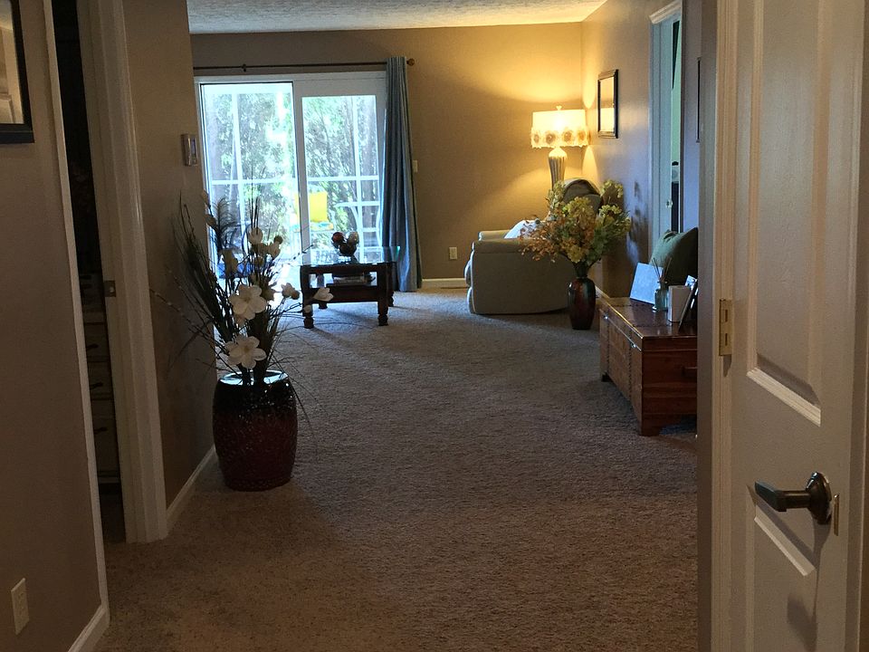 1st image of 3902 S Sherbrooke Dr