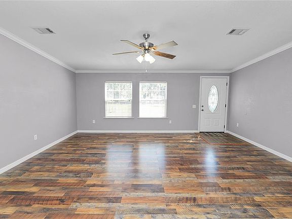 5th image of 7405 Shoupe Rd