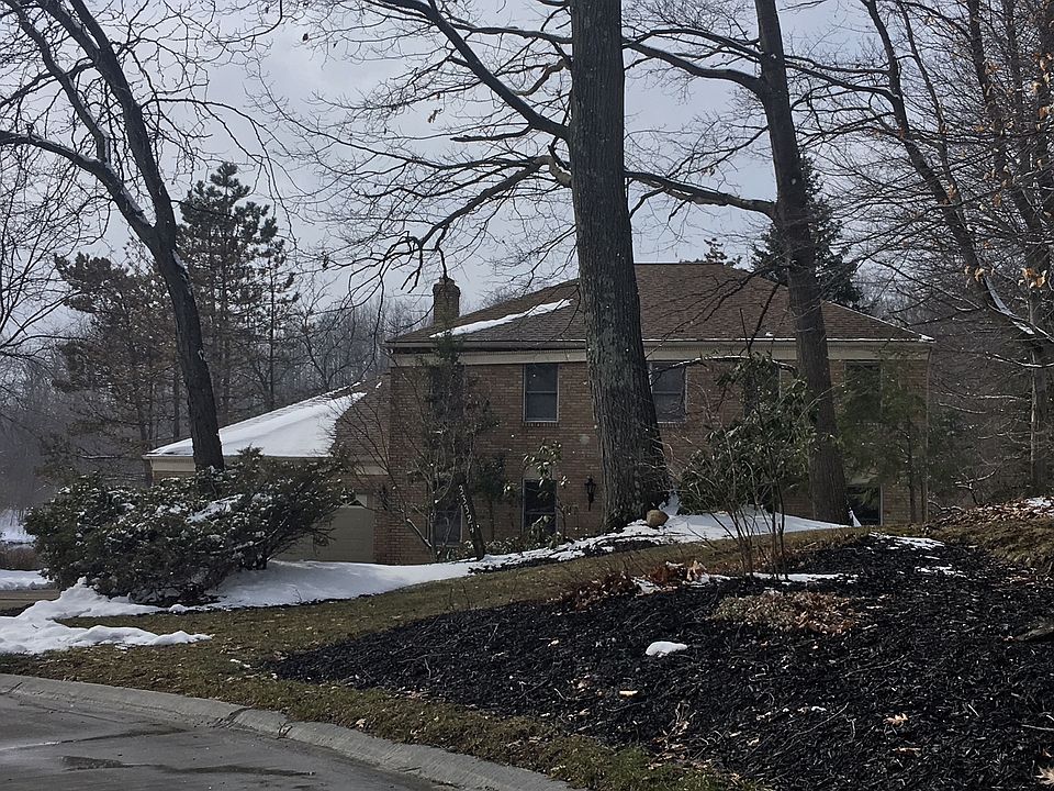 1st image of 33324 Overland Ln