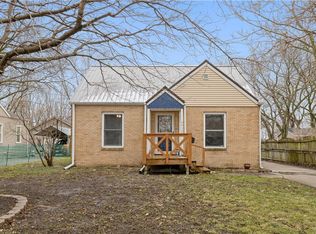 6410 Holcomb Ave, Des Moines, IA 50322
