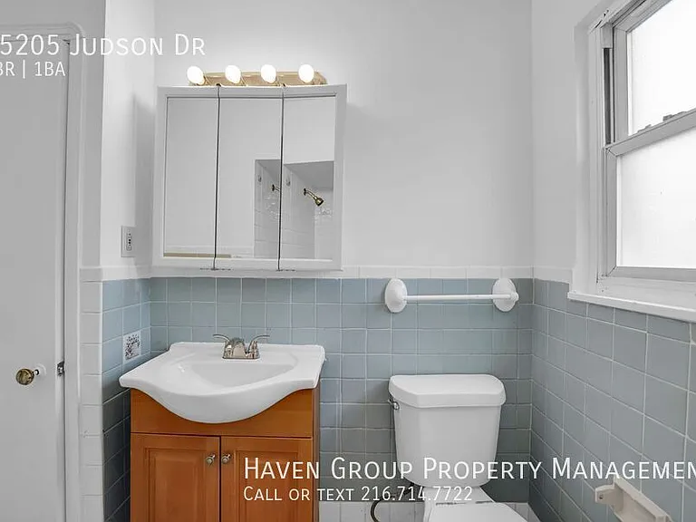 15205 Judson Dr — Photo 15