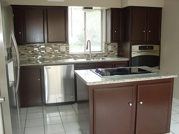 4th image of 13826 Piping Rock Ln