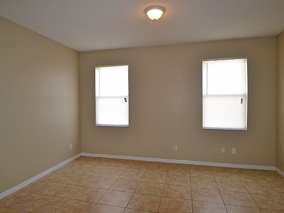 5th image of 2212 Mallard Creek Cir